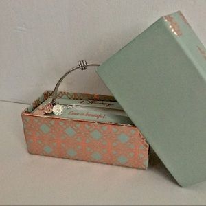 *RARE* Disney Minnie Mouse Bracelet